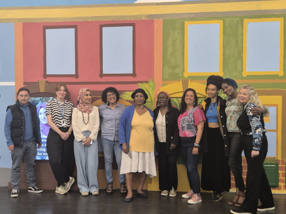 Roger Griffith MBE & Honorary Doctor of Arts tweet media