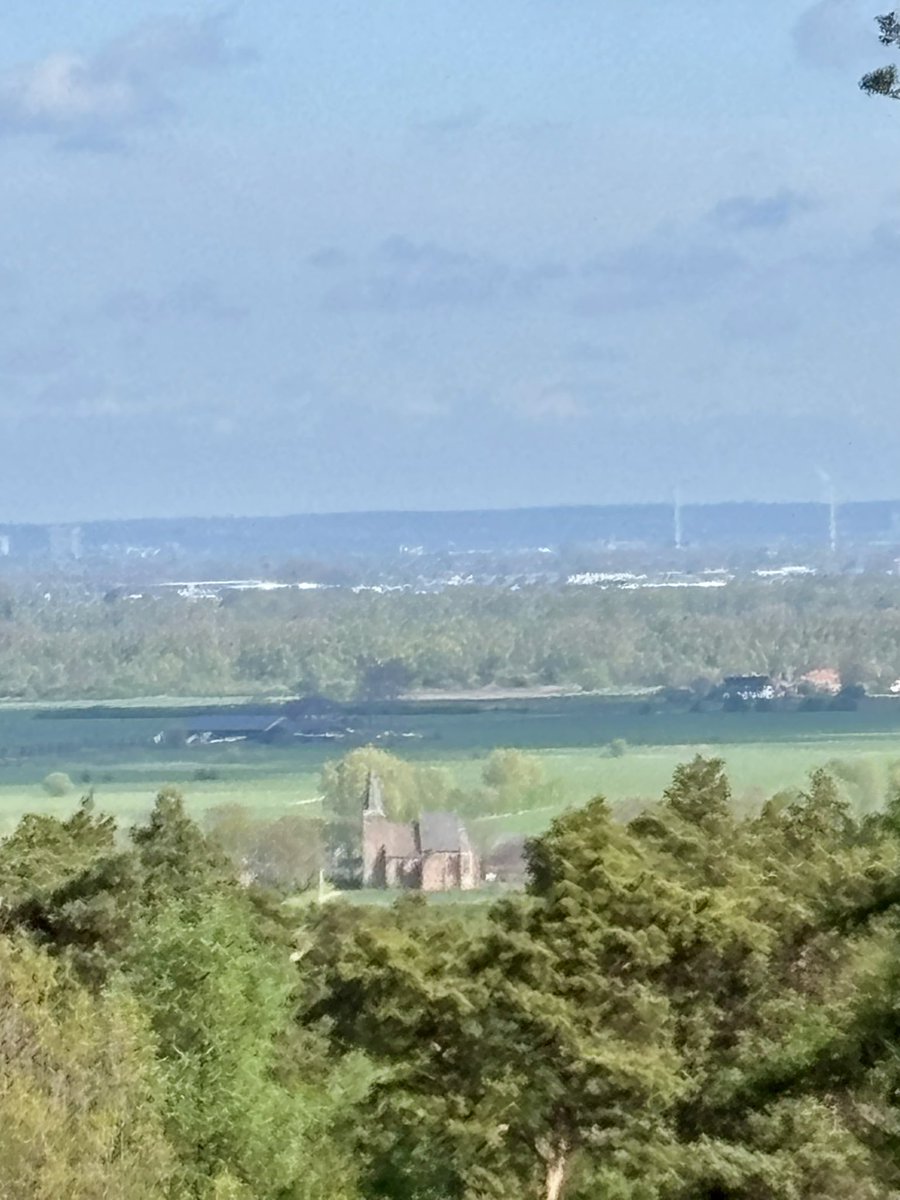 MichielBilstra's tweet photo. Zicht op het kerkje van #Persingen in de Ooijpolder, vanaf de stuwwal bij Berg en Dal. In de verte Huissen en #Arnhem. https://t.co/Rk2J0U6s6v