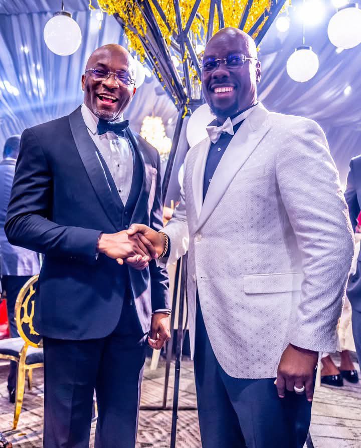 Kolaqhazim's tweet photo. Deputy Speaker Benjamin Kalu was spotted with Chris Ngige at Obi Cubana’s lavish 50th birthday bash in Abuja, hosted at Transcorp Hilton. The star-studded event buzzed with glamour and celebration. #BenjaminKalu #ChrisNgige #ObiCubana #50thBirthday #AbujaEven https://t.co/a3UCvWa6ta