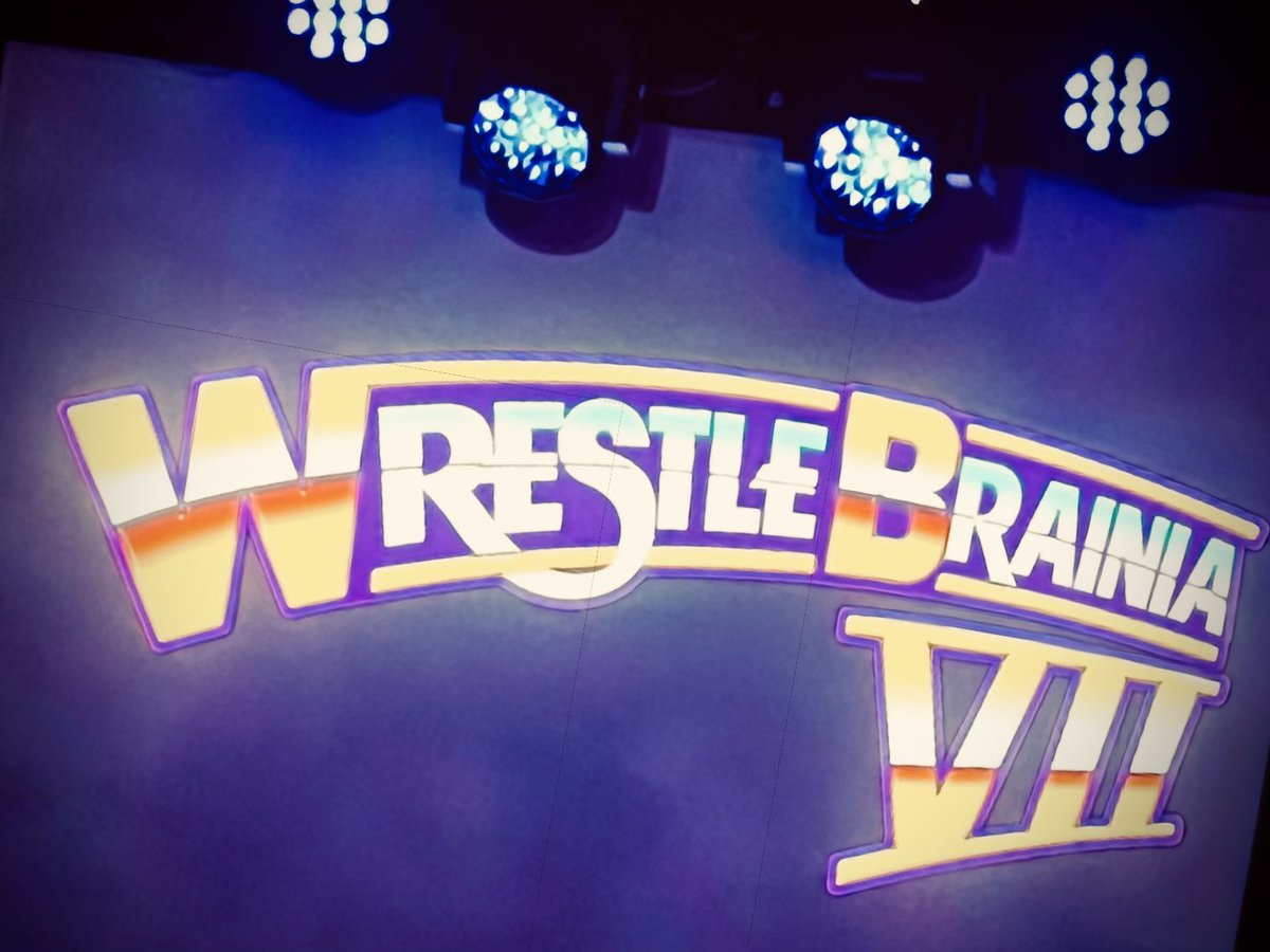 Had a great time guesting at the <a href="/Wrestle_Brainia/">wrestlebrainia</a> <a href="/micomfestival/">Melbourne International Comedy Festival</a> show last night. Cracking line-up of wrestlers and comedians and a full house at the Bergy Bandroom 🔥🎙️