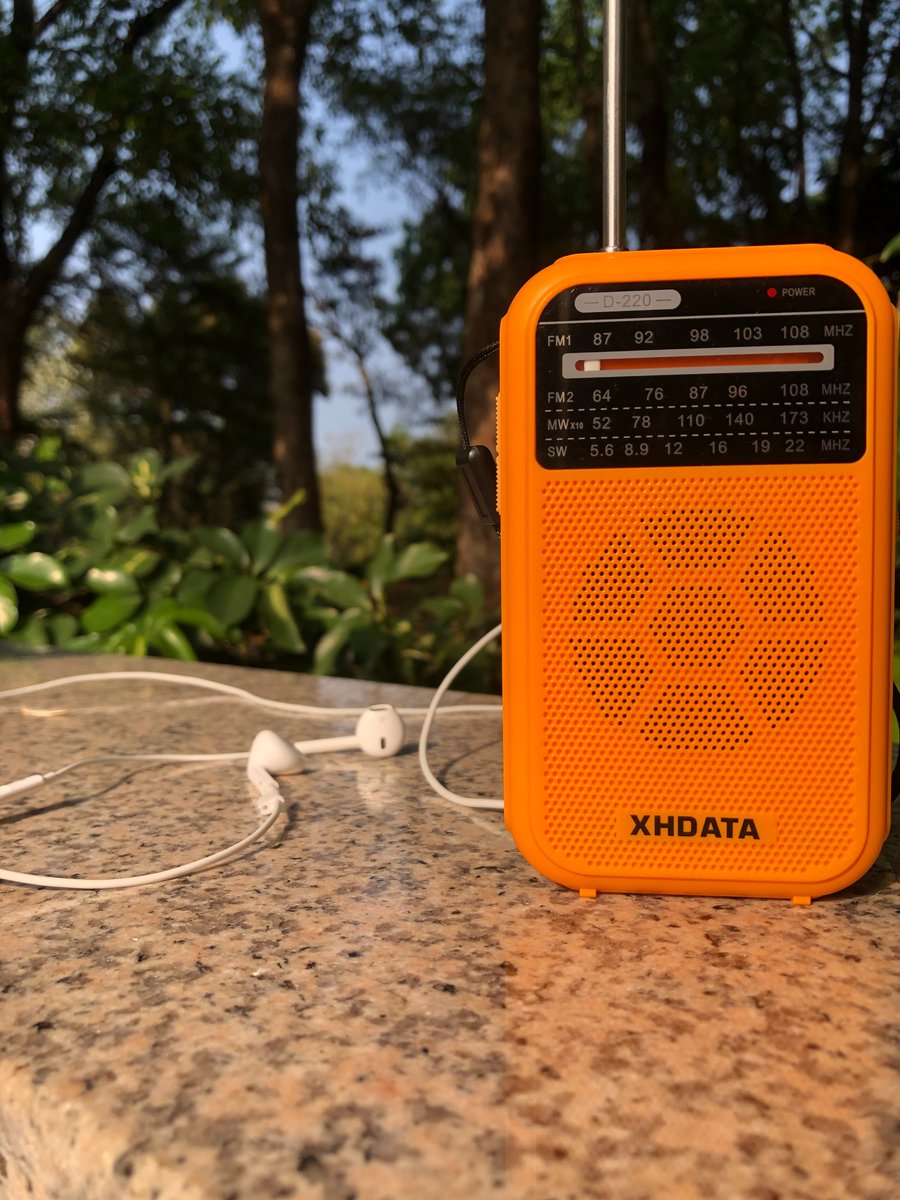 The XHDATA D220 radio takes you back to the good old days of small, analog radios. It's a compact, portable choice for travel, appealing to short - wave enthusiasts 
✅ Advanced Tech✅ Broad Band Coverage✅ Easy to Use✅ Affordable &amp; Stylish
 xhdata.com.cn/products/xhdat…
#amateurradio