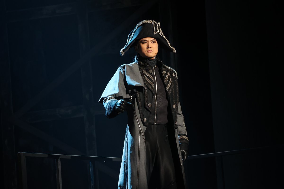 1789_toho's tweet photo. ミュージカル『1789 -バスティーユの恋人たち-』
＼ アフタートーク開催 ／

明日4/15(火)13時の回 終演後に､
アフタートークを開催💞
1回目の今回は
#岡宮来夢 #高橋健介 #小南光司 #渡辺大輔 
が､ここでしか聴けない？舞台裏を語ります🇫🇷

どんな話題が飛びだすか･･･お楽しみに❣️

#1789_toho https://t.co/8mnOhiffax