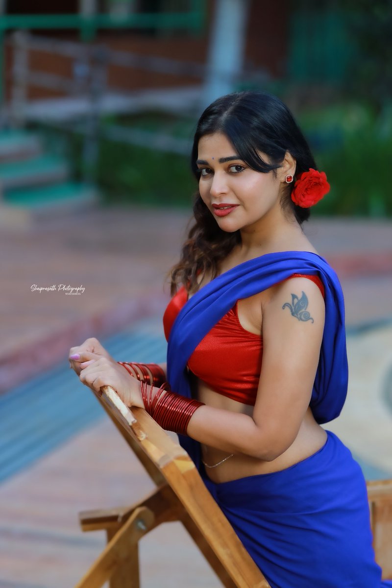 ❤️💙உள்ளங்களிலும் இல்லங்களிலும் மகிழ்ச்சியும் ஆனந்தமும் பெருகட்டும்... தீயவை ஒழிந்து நன்மைகள் அதிகரிக்க நலமும் செல்வ வளமும் பெருகட்டும்... தமிழ் புத்தாண்டு வாழ்த்துகள்❤️💙