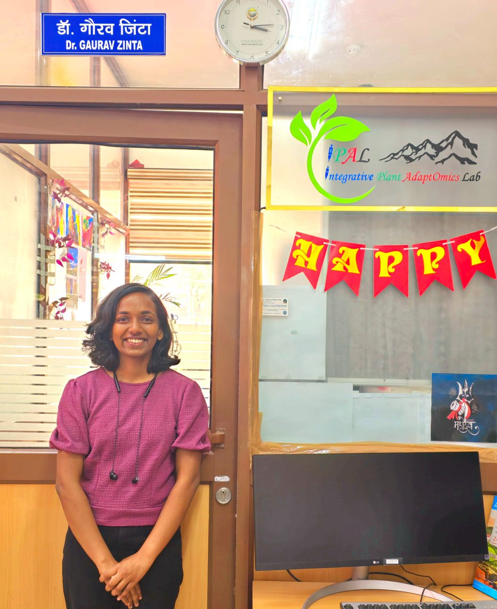 Integrative Plant AdaptOmics Lab Dr. Gaurav Zinta (@plantadaptome) on Twitter photo 🌟 Fantastic News! 🌟
Our trainee Aparna Sreepraksh <a href="/Aparnasp02/">Aparna Sreeprakash</a>, working with PhD scholar <a href="/vidhi08r/">Vidhi Raturi</a> on plant heat stress, has been selected for the prestigious Marie Curie PhD program in Europe 🇪🇺🔥 She’ll now dive into studying Heat DNA Damage Response in plants🌱
#WomenInSTEM 🌟 Fantastic News! 🌟
Our trainee Aparna Sreepraksh <a href="/Aparnasp02/">Aparna Sreeprakash</a>, working with PhD scholar <a href="/vidhi08r/">Vidhi Raturi</a> on plant heat stress, has been selected for the prestigious Marie Curie PhD program in Europe 🇪🇺🔥 She’ll now dive into studying Heat DNA Damage Response in plants🌱
#WomenInSTEM