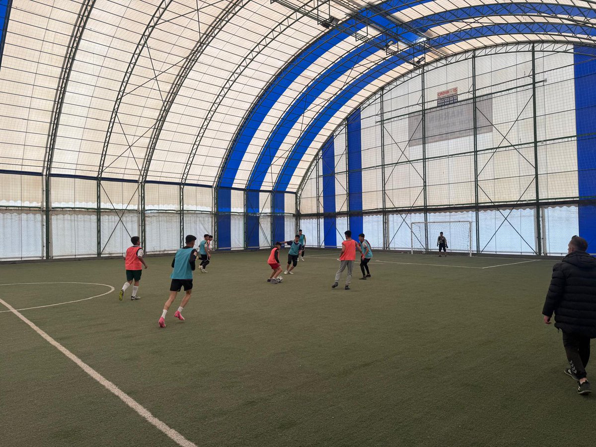 Sınıfar arasi futbol turnuvasi  ⚽️⚽️🏆🏆
<a href="/tcmeb/">Millî Eğitim Bakanlığı</a> <a href="/Yusuf__Tekin/">Yusuf Tekin</a> <a href="/meb_ogm/">Ortaöğretim Genel Müdürlüğü</a> <a href="/Mardin_Valiligi/">Mardin Valiliği</a> <a href="/tuncay_akkoyun/">Tuncay Akkoyun</a> <a href="/Artuklukymkm/">T.C. Artuklu Kaymakamlığı</a> <a href="/mardinilmem/">Mardin İl Millî Eğitim Müdürlüğü</a> <a href="/ali_eyyupkoca/">Ali Eyyupkoca</a> <a href="/artukluilcemem/">Artuklu İlçe Milli Eğitim Müdürlüğü</a> <a href="/mehmeteminduya1/">Mehmet Emin DUYAN</a> <a href="/ismail_karadag_/">ismail KARADAĞ</a>