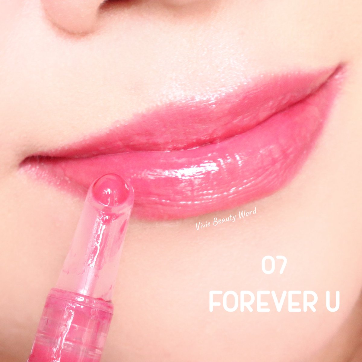 ลิปถูกและดี <a href="/SoLynnOfficial/">So Lynn Official</a> So Lynn Crystal Glam Lip Tint Oil ลิปออยล์ ทาแล้วปากฉ่ำวาว สีสวยหลายสีมาก ฉ่ำแบบไม่เหนียวปาก และติดทนมาก กลิ่นก็หอมแบบฟรุตตี้สุดๆ วันนี้ทาสี 07 Forever U ชมพูที่ถูกต้อฃ และขับผิวมาก s.shopee.co.th/9ABI6S2gE5 #SOLYNN #ลิป #LipTint #รีวิวบิวตี้