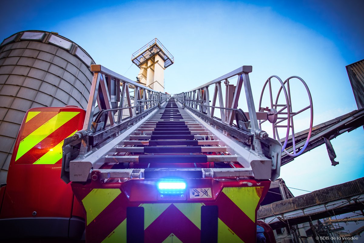 Sapeurs-pompiers de la Vendée tweet media