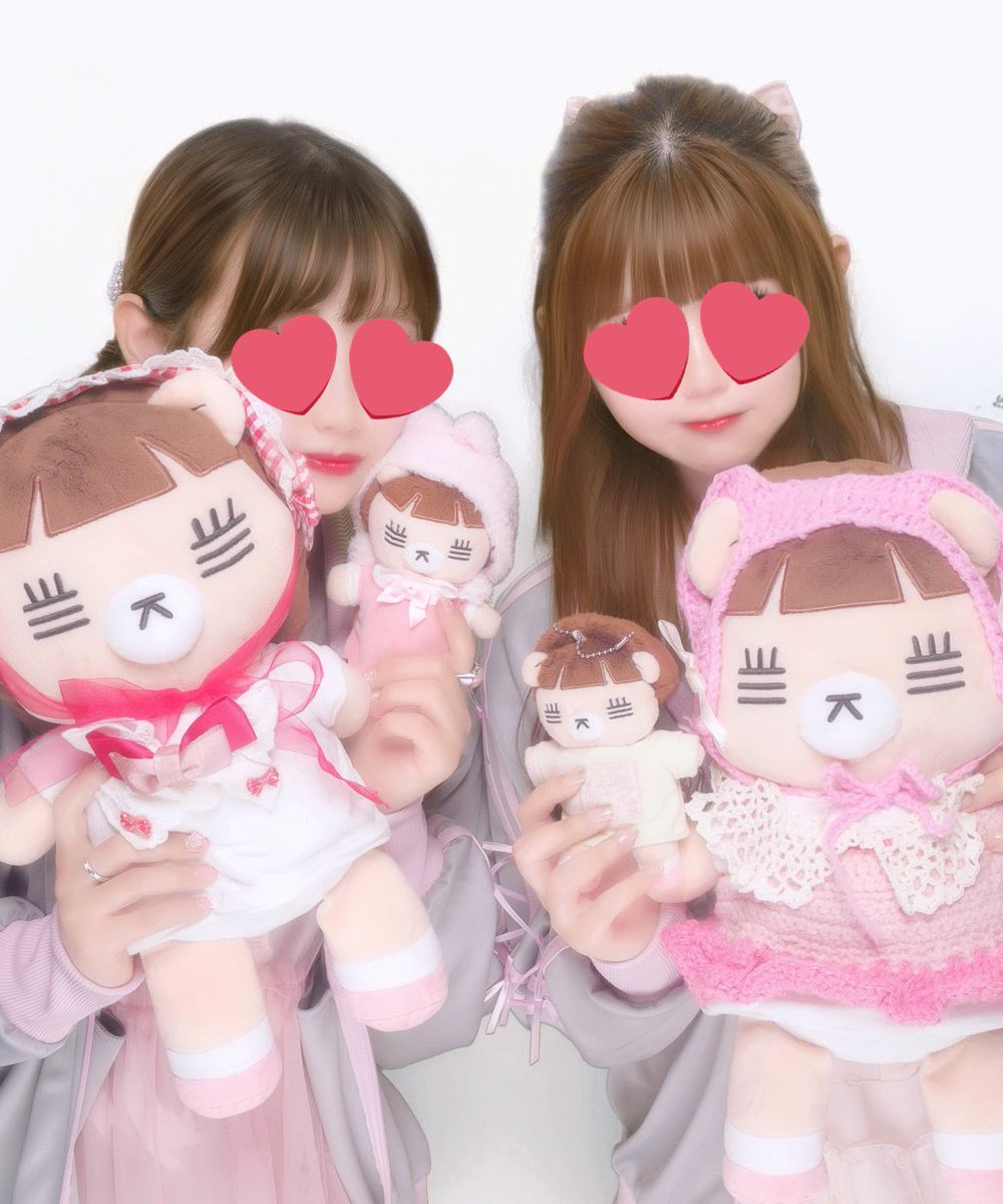 __nya519's tweet photo. 20250413♡ サイン会 in 名古屋PARCO🎀
だいすきなコレたんととっても近くでたくさんお話できてすごくすごく幸せだったꌩ  ̫ ꌩ♡
だーいすきなお友達と武道館のお祝いもできてたのしかったな〜〜♩🥹新生活がんばれそう😌🤍
幸せをありがとう〜〜〜〜〜◟( ᵒ̴̶̷̥́ ·̫ ᵒ̴̶̷̣̥̀ )♡♡ https://t.co/HeHj24Ty3C