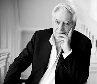 Vargas Llosa: “Los pueblos suelen ser mejores que sus gobiernos. Ahí están los venezolanos jugándose la vida para impedir que en la tierra de los libertadores de América del Sur desaparezcan los últimos resquicios de libertad. Tarde o temprano, triunfarán” martinoticias.com/a/mario-vargas…