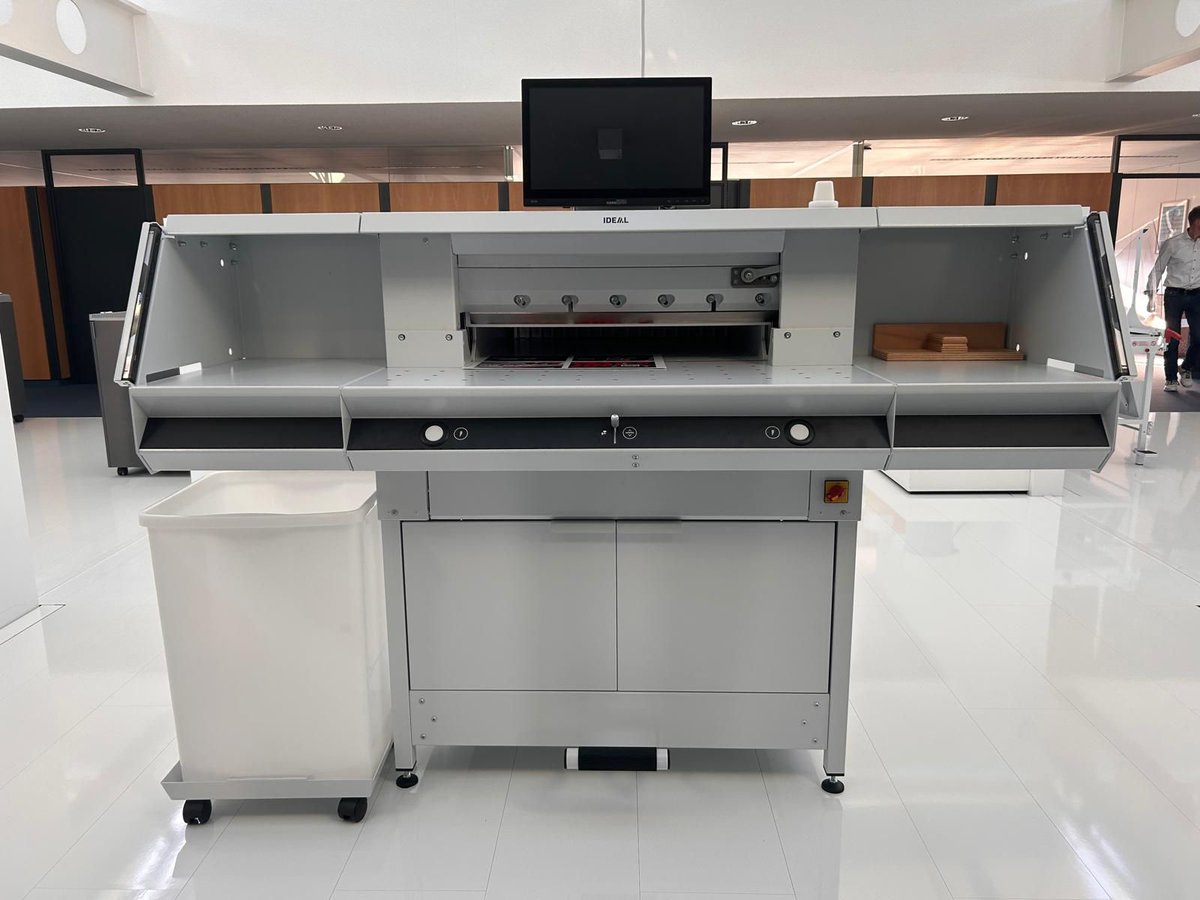 PrintexFinish's tweet photo. Following our post earlier this month regarding guillotine operator training.  We have recently had another two of our engineers successfully complete the Ideal Krug and Priester training course on guillotines. 

They had the honour of carrying out this training in Germany. https://t.co/8U21NxkRBj
