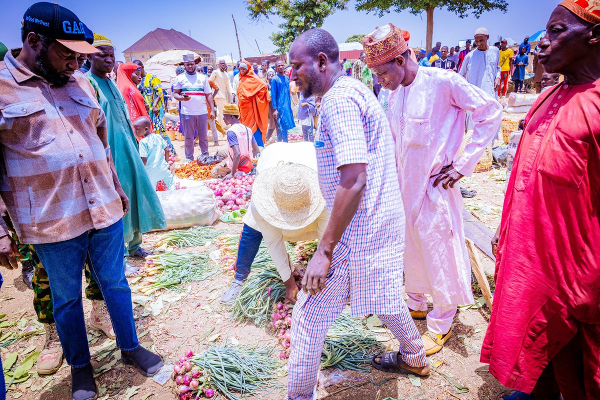 YusufAdamuGagdi's tweet photo. On my way to my farm yesterday , I made a quick stop at the market to connect with the amazing people who keep our communities thriving. Took time to chat, show support, and pick up a few things — always proud to stand with our hardworking traders and farmers.

In God we trust. https://t.co/3sqzqc6452