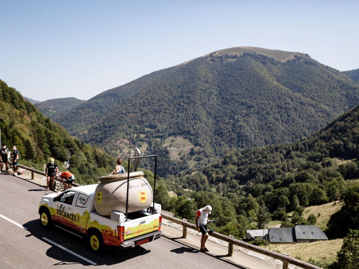 Where the race gets serious: After 10 fast stages, the 2025 Tour de France hits the Pyrenees. Ride the legendary cols, watch the pros from VIP zones, and experience cycling’s wildest mountains.
🔥 Book your Pyrenees Escape now buff.ly/qeapkiF
#TDF2025 #PyreneesEscape