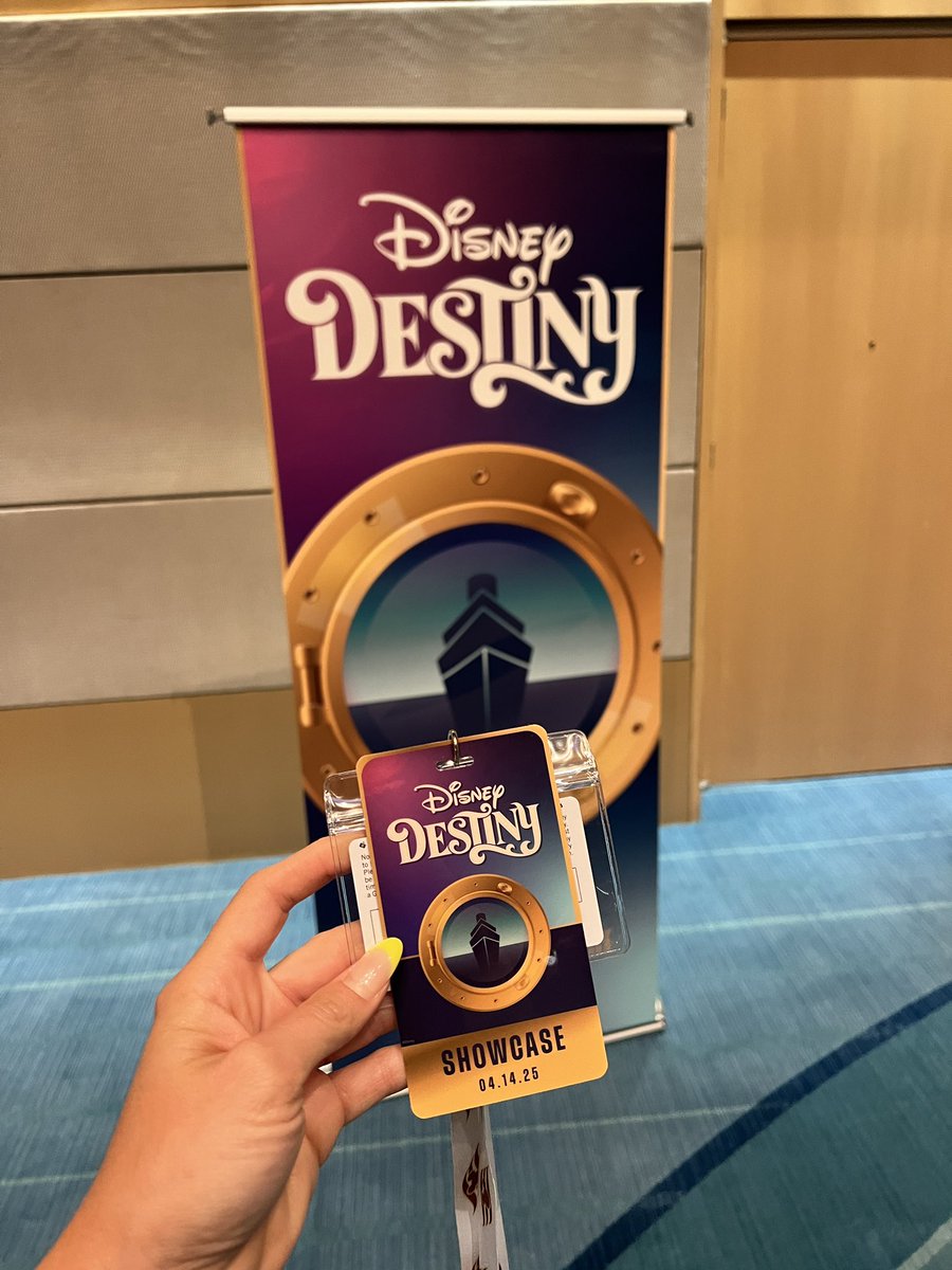 MickeyTravels's tweet photo. Good morning! We are up bright and early - our Destiny awaits! 🛳️ #disneycruiseline #disneytravelpro #disneydestiny @DisneyParks https://t.co/Sh30oxUWnn