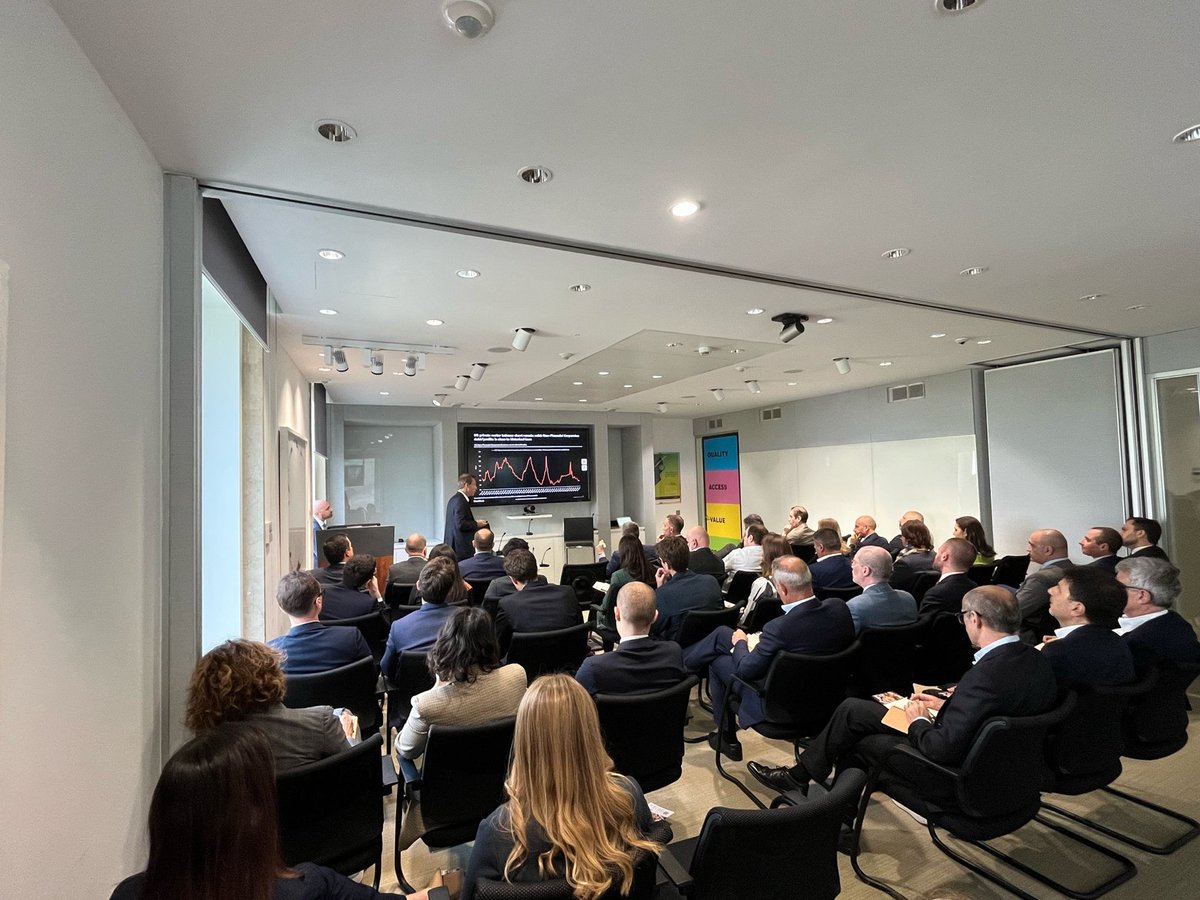 I recenti movimenti di mercato evidenziano l’impatto di dazi, cambiamenti nelle catene di approvvigionamento e dinamiche dei prezzi sugli investimenti. Al nostri eventi di Milano e Torino, abbiamo presentato la view aggiornata e le prospettive per il secondo trimestre 2025.