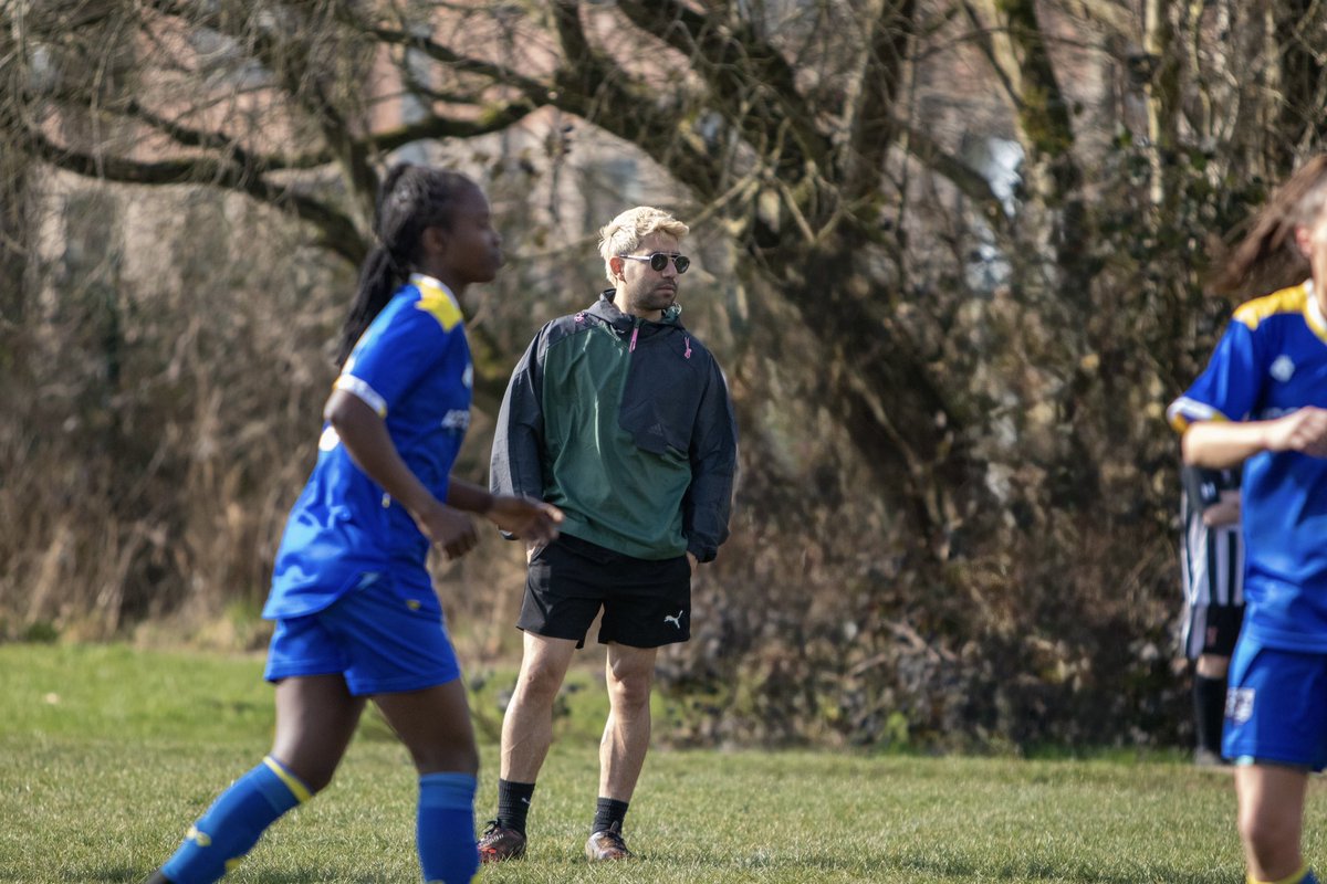 2️⃣ games. 2️⃣ weeks.

Promotion’s not given, it’s earned! Every minute matters now. One last push to finish the job. Let’s go 🥳⚽️

#WeAreRadcliffe #UTB