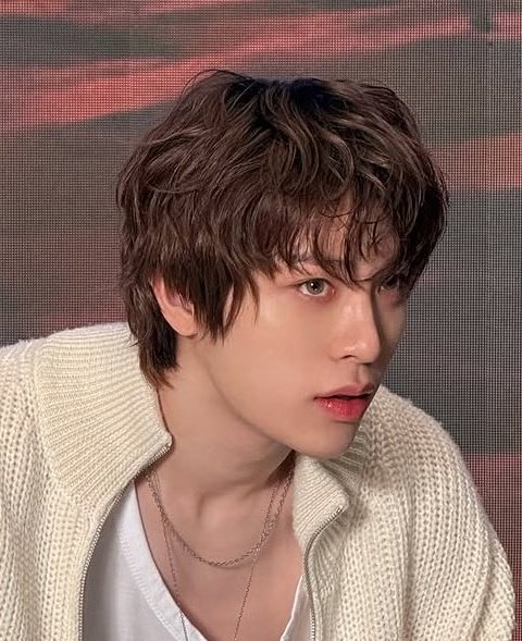 Aung98's tweet photo. จองฮวานตาสวย เด็กฝรั่งมาก ㅠㅠㅠㅠ https://t.co/xX7CpewOY8
