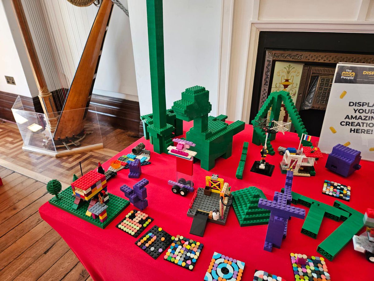 This is your last chance to experience The Brick People at Wardown House, Museum &amp; Gallery! 🧱

📸 Take a look at creations from our visitors last week. Join us on Apr 16, with slots from 10am to 3:15pm. 🎟️ Find out more at culturetrust.com/whats-on/brick…

#WhatsOnLuton #LutonEvents