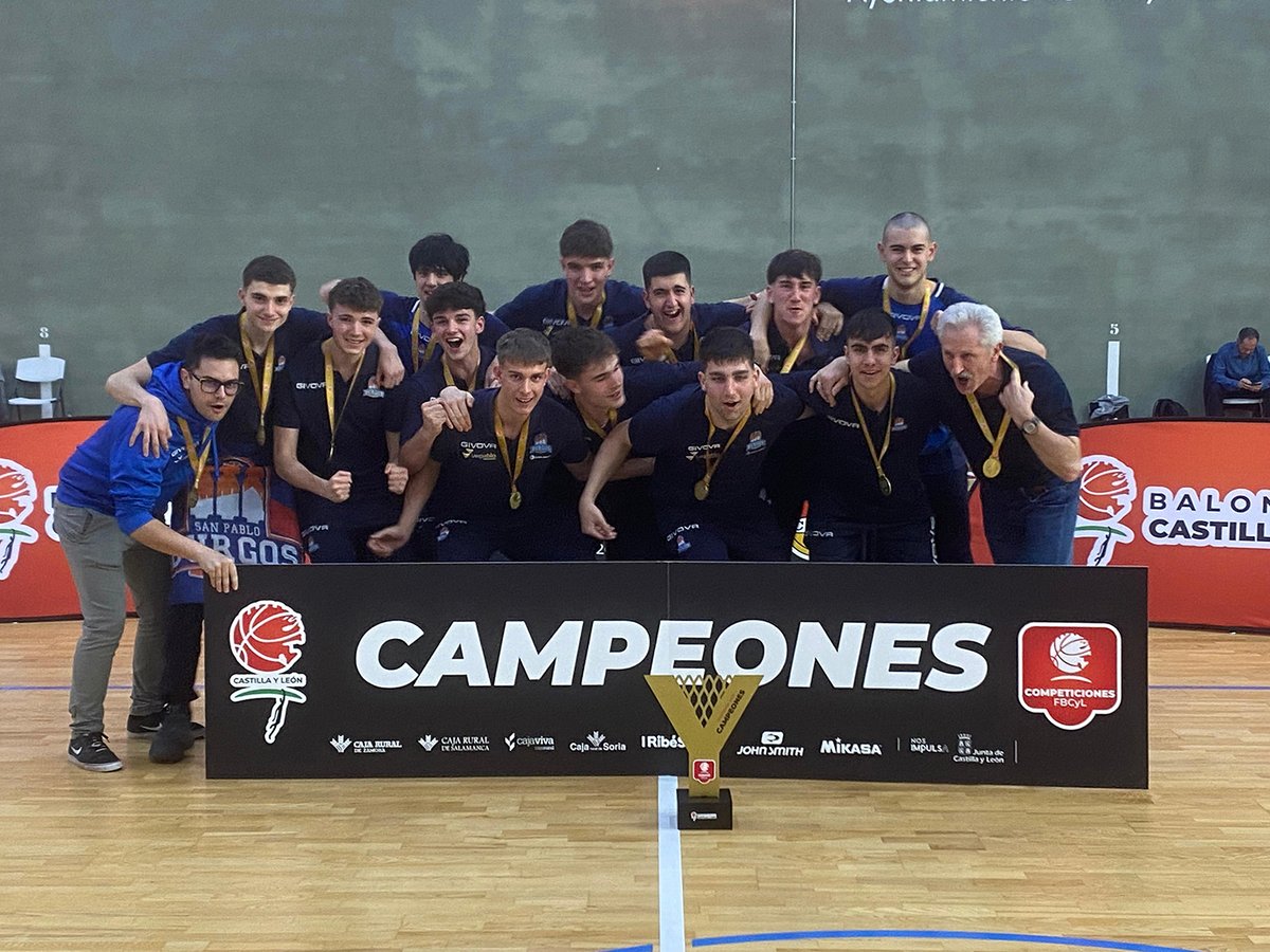 NOTICIAS | ¡El SPB Soto y Alonso, campeón de Castilla y León!

➡️ Próxima parada: el Campeonato de España de Clubes Júnior de Baloncesto 2025 en Huelva.

📝 sanpabloburgos.com/es/noticia/ver…

¡𝐄𝐧𝐡𝐨𝐫𝐚𝐛𝐮𝐞𝐧𝐚, 𝐞𝐪𝐮𝐢𝐩𝐨! 🏆

#CanteraSPB 💙