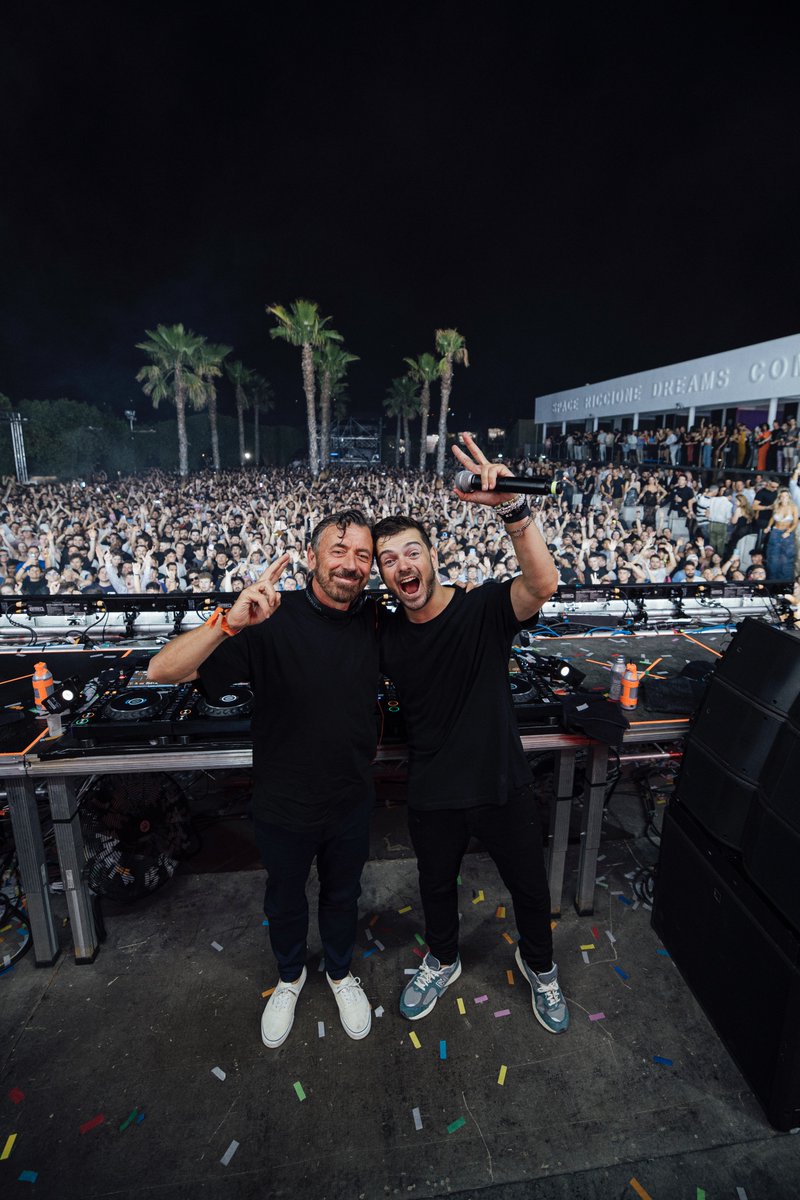 MARTIN GARRIX (@martingarrix) on Twitter photo summer tour is starting sooooon!! bringing my brother <a href="/BennyBenassi/">Benny Benassi</a> to Lithuania next month.. ❤️❤️🇱🇹🇱🇹
🎫 Tickets: bit.ly/4h5Eu8y summer tour is starting sooooon!! bringing my brother <a href="/BennyBenassi/">Benny Benassi</a> to Lithuania next month.. ❤️❤️🇱🇹🇱🇹
🎫 Tickets: bit.ly/4h5Eu8y