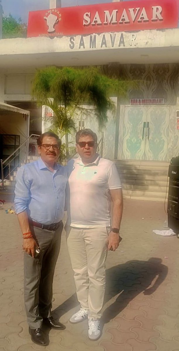 anupam_durani's tweet image. Had a fruitful deliberations with leading social activist Kashi ji  @bharati_kashmiri
Insightful exchange on youth empowerment , skill based education and the way forward for the Kashmiri Pandit community.Keep up the great work.
#YouthEmpowerment #CommunityProgress