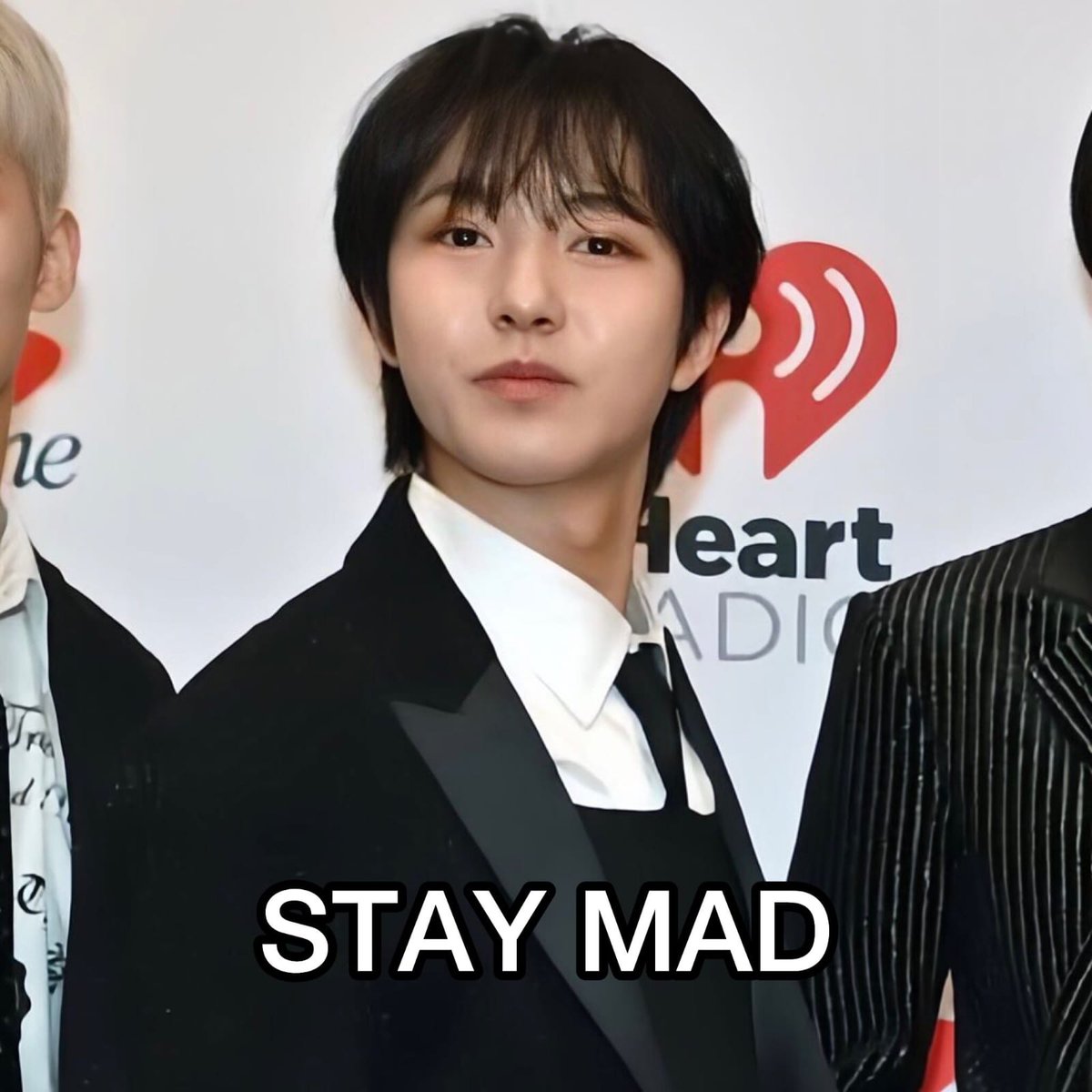 raa🦊🐶 (@junniegyuu) on Twitter photo 