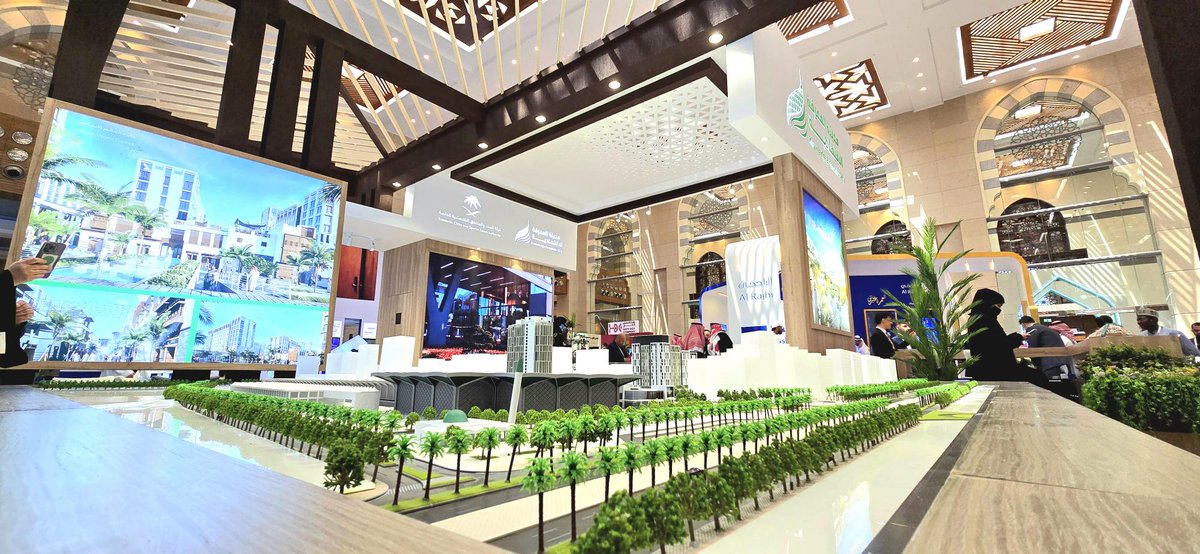 MadinahKEC's tweet photo. #Economic_Knowledge_City is fully prepared to welcome you at its booth A07 to explore a smoother and more comfortable experience during your spiritual journey.
📍 Location: King Salman International Convention Center, #Medina
🗓 Dates: 14th-16th of Shawwal 1446
@UmrahForum https://t.co/yOA41BamjI