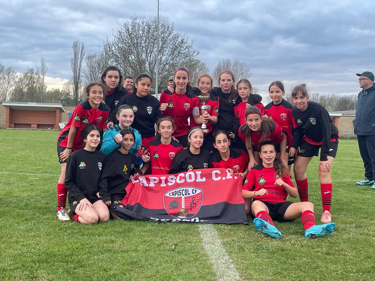 capiscol.femenino tweet media