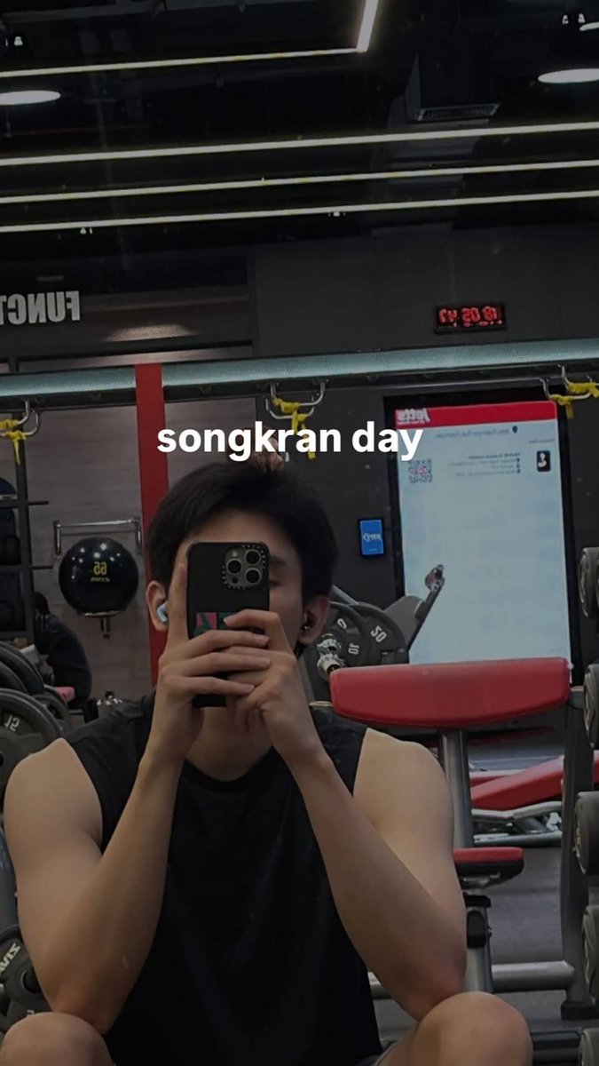 “ Songkran day ”

igs: kasibook_ (update)
#kasibook <a href="/kasibook/">กษิบ๊อง (ปลูกผลเขือเทศ)</a>