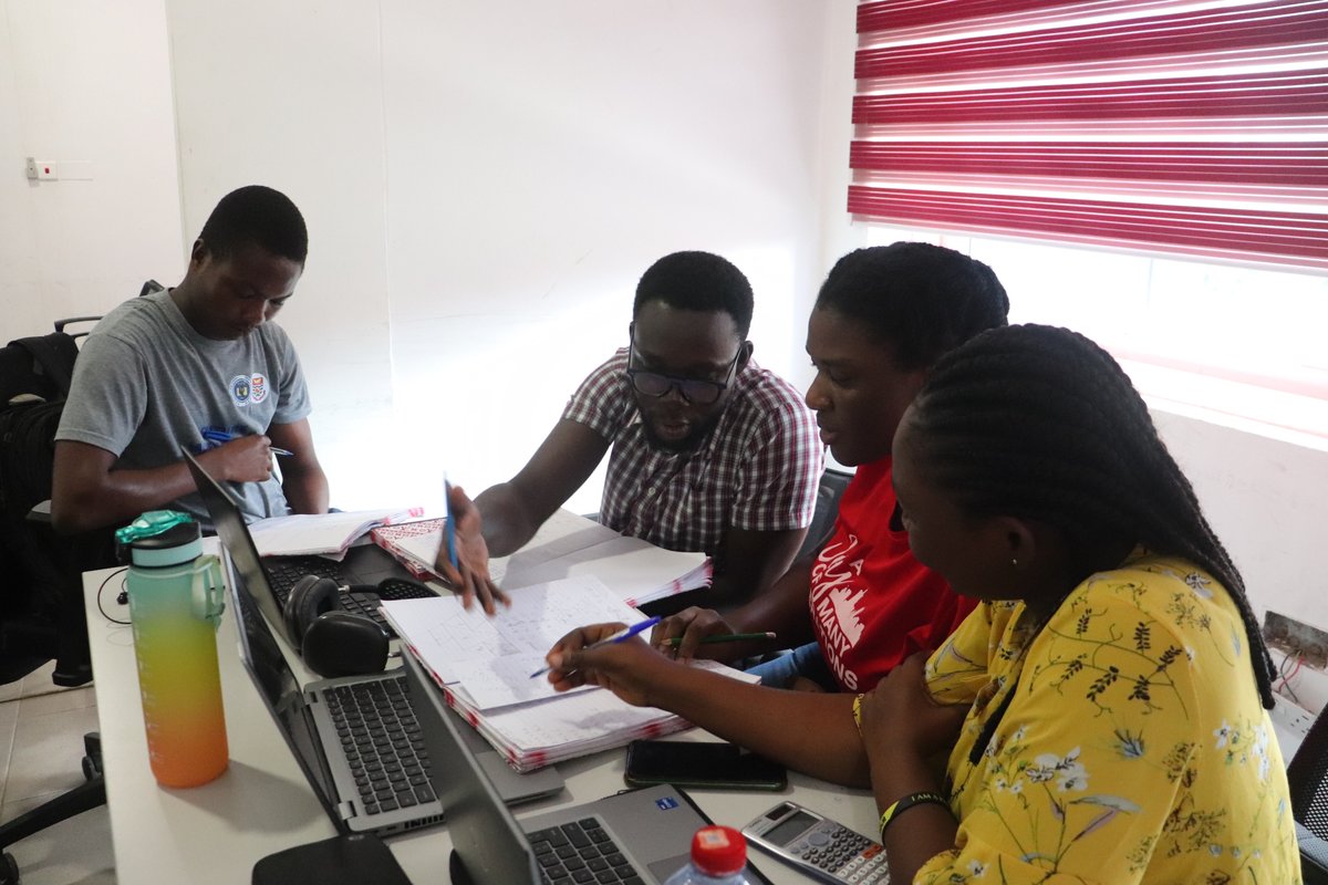 AIMSGhana's tweet photo. #HappyMonday!
Our brilliant students are diving into the research phase of their journey, asking bold questions, exploring new frontiers & shaping the future through the #mathematical sciences! ๐
Stay tuned for exciting discoveries ahead!
#ResearchProject #ResearchPhase #STEM https://t.co/rlQtfKWZOv