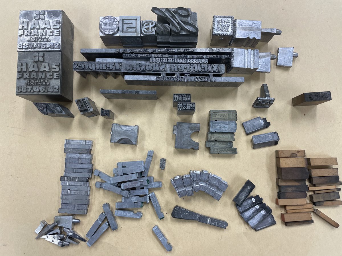kazui_press's tweet image. 事情が引っ張り出した、当社保有の活字コレクションの一部。小さな小さな #活字博物館 です。 #movabletype