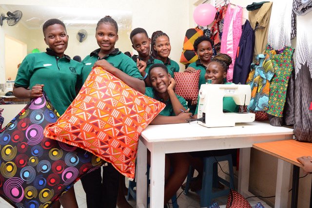 WOMATRUST's tweet photo. Two of our most recent students (pictured) have finished their course 
in fashion &amp; design at Namasuba College sponsored by @WOMATRUST They left school early due to lack of money and had no job or prospects. They’ll now be returning to their villages &amp; starting their own business https://t.co/3nsDNu9X5g