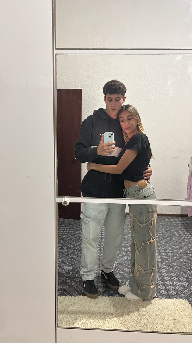 qué lindo tenerte cerca💗