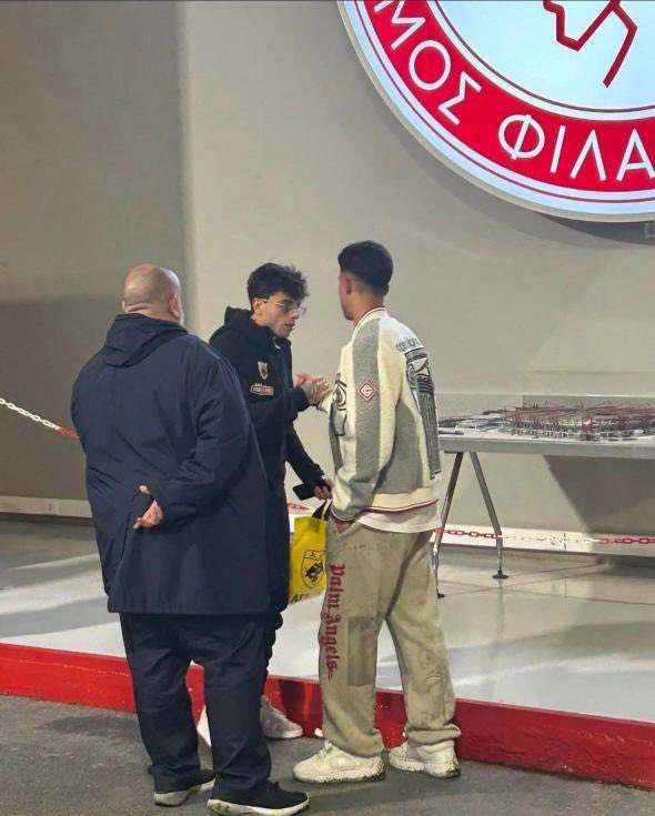 Αχ καλέ τον πείραξε η γιούχα🤡🤡🤡 #aekfc #aek