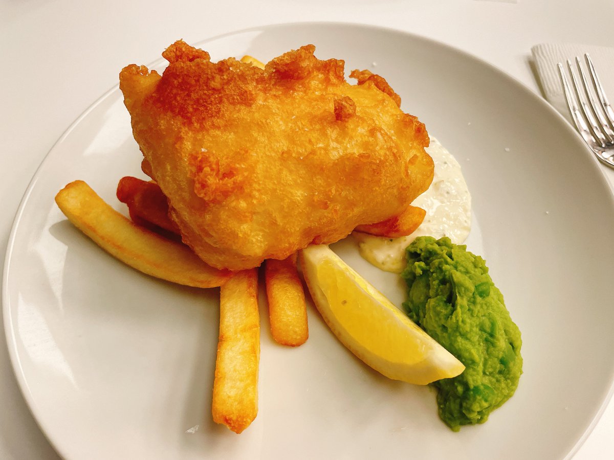 万博の英国館（イギリスパビリオン）のレストランで食べたフィッシュ