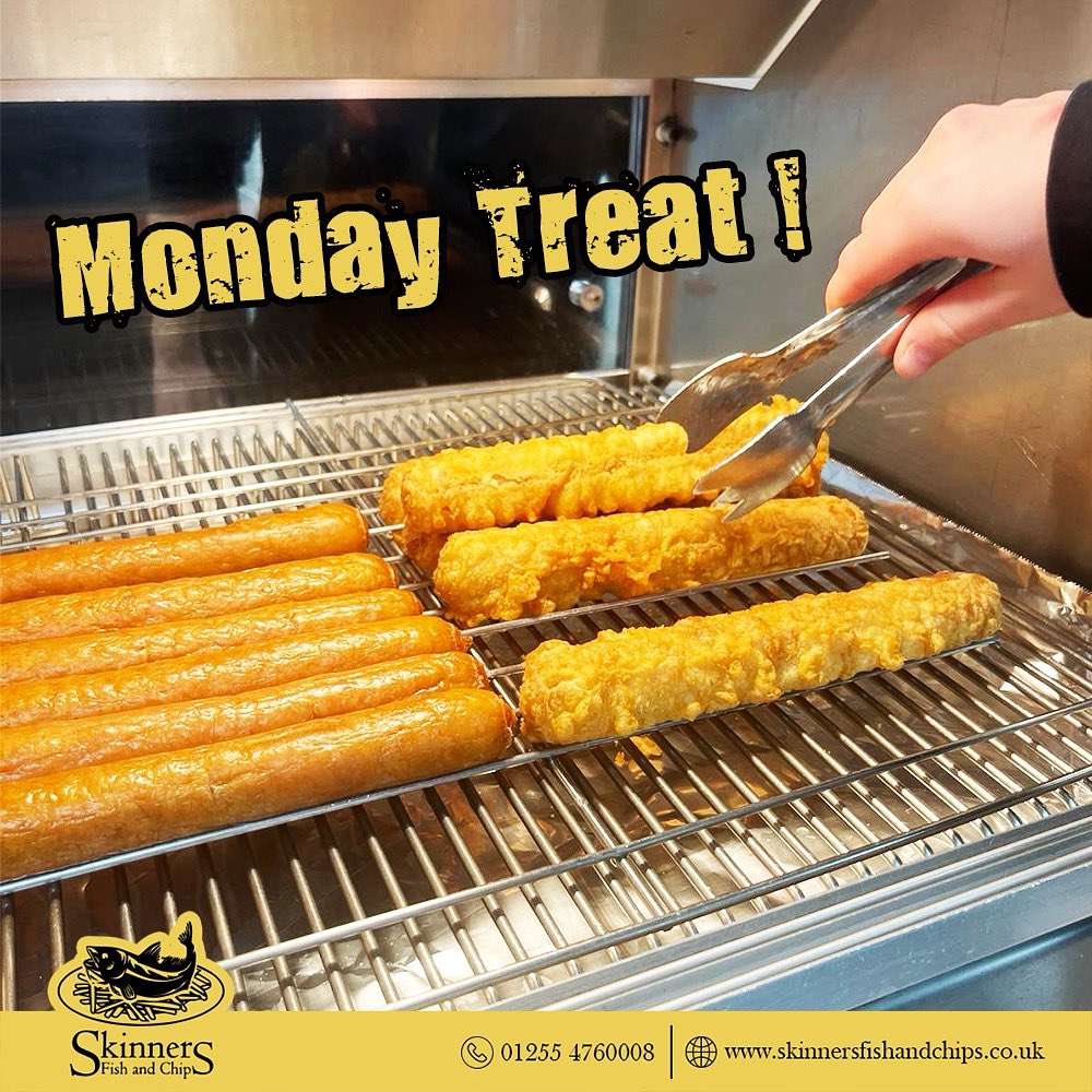 Monday Treat!

Call us or order online at skinnersfishandchips.co.uk

#fishandchips #fishandchipsclacton #foodie #clacton #food #chips #bestfishandchips #callandcollect #clactononsea