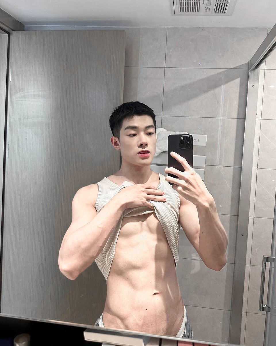 𝗛𝗜𝗥𝖮 (@h1roooh_) on Twitter photo 