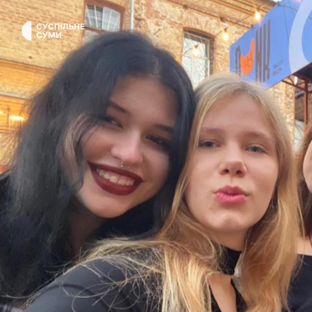 DavidZaikin's tweet photo. Two young women Svitlana Shtepa and Daria Loboda…Medical students. Killed in a Russian missile strike on Sumy among dozens of innocent civilians. They studied to save lives. Russia ended theirs. The world must not look away. Russia is a terror state. https://t.co/pF3wWs3gK8