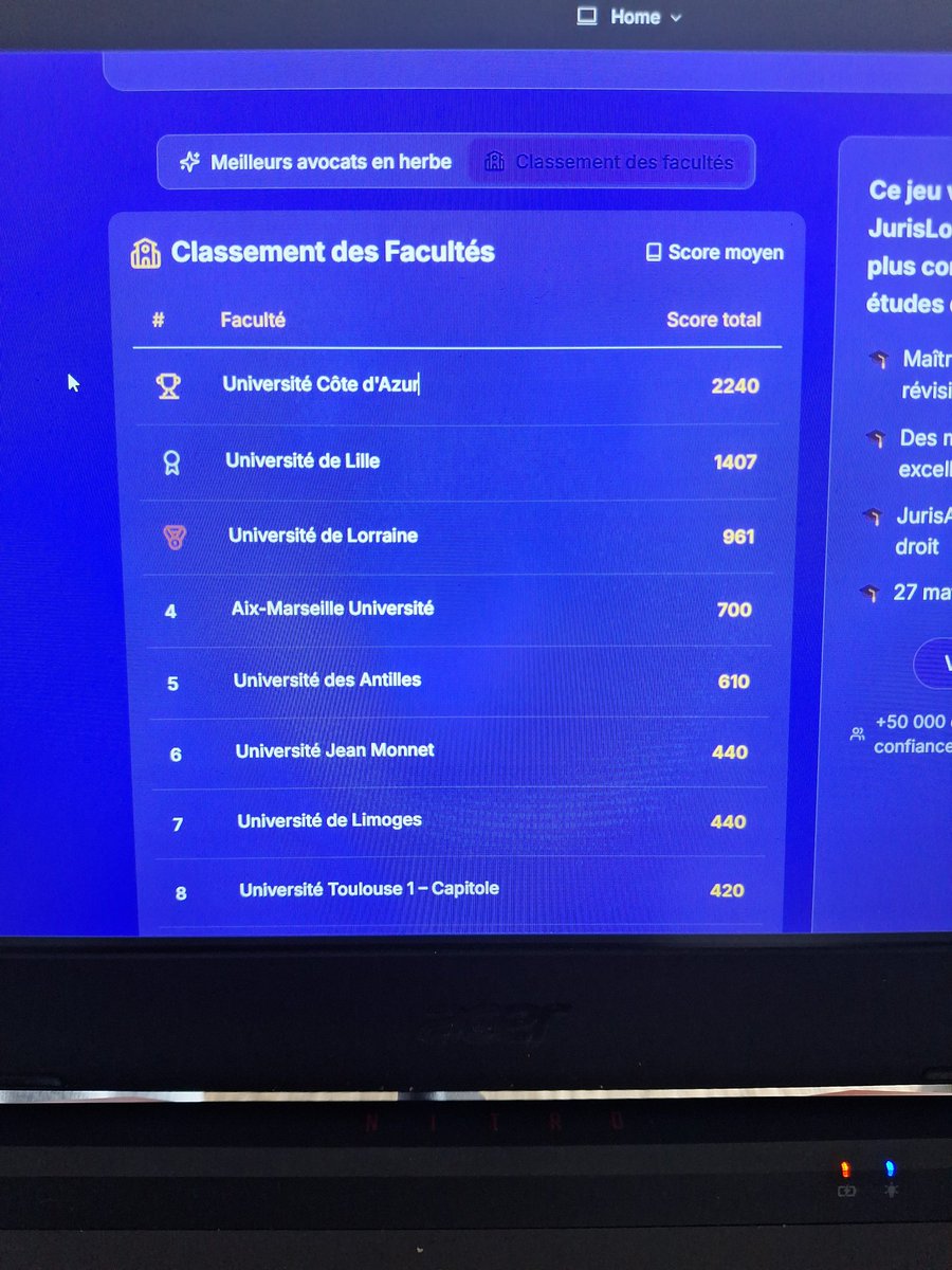 Défend l'honneur de ta fac de droit sur avocatenherbe.com

Ce jeux simule le quotidien d'un.e jeune avocat.e de façon fun et ludique.

Vient affronter les autres étudiants !