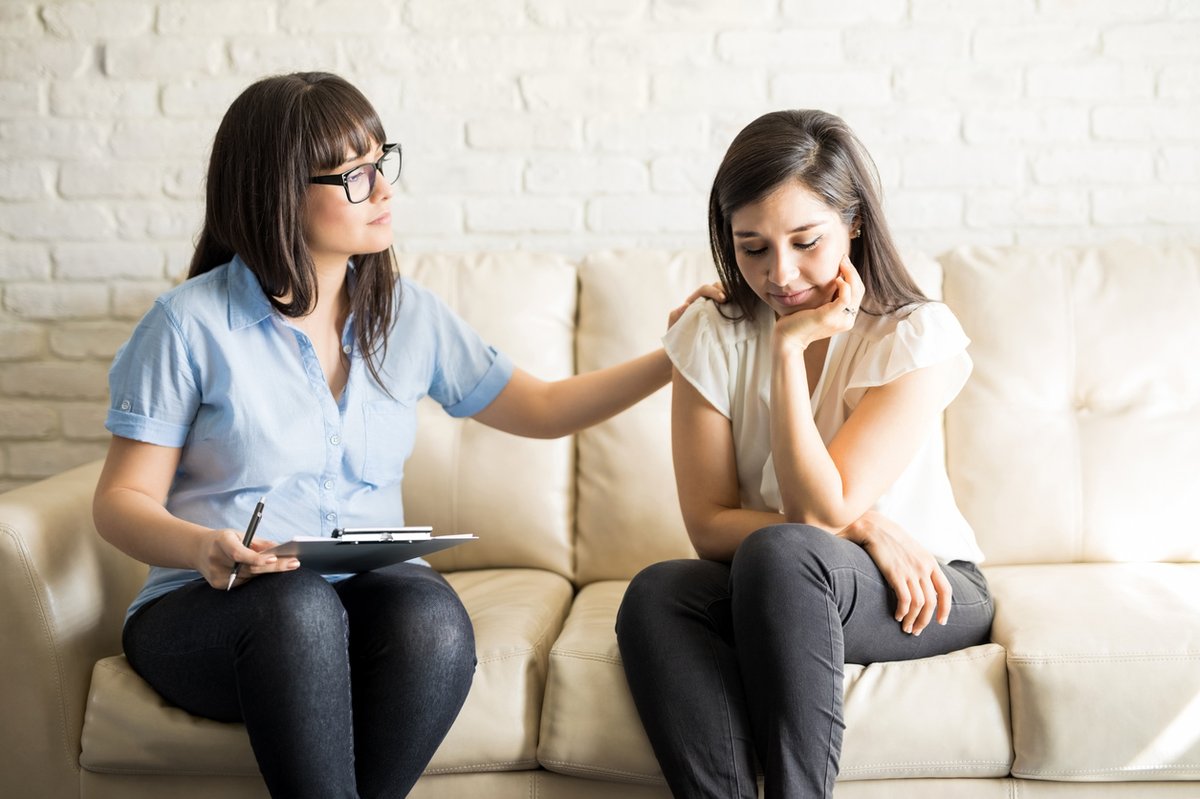 Landmarkmeds's tweet photo. Struggling with mental health? Different therapies like CBT, DBT, and psychodynamic therapy can offer unique paths to healing. 

https://t.co/D5bVdhKiuT

 #MentalHealth #Therapy #CBT #DBT #HealingJourney https://t.co/XuR1hQd2br