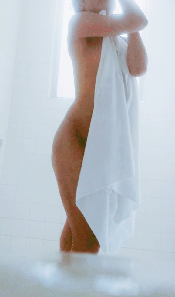 Quiero ♡
#transgirl #cutegirl #trans #sexy #rt #follow #morbo #onlyfans