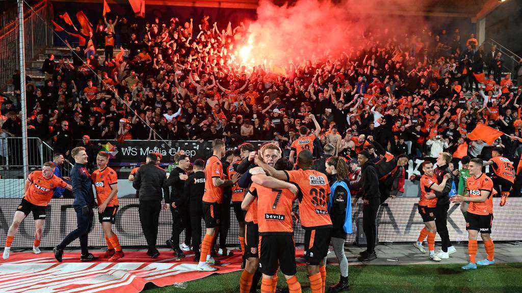 Awaydays NL tweet media