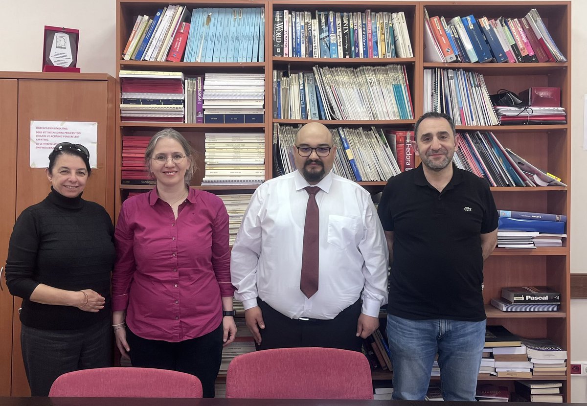 İÜ Enformatik Bölümü tweet media