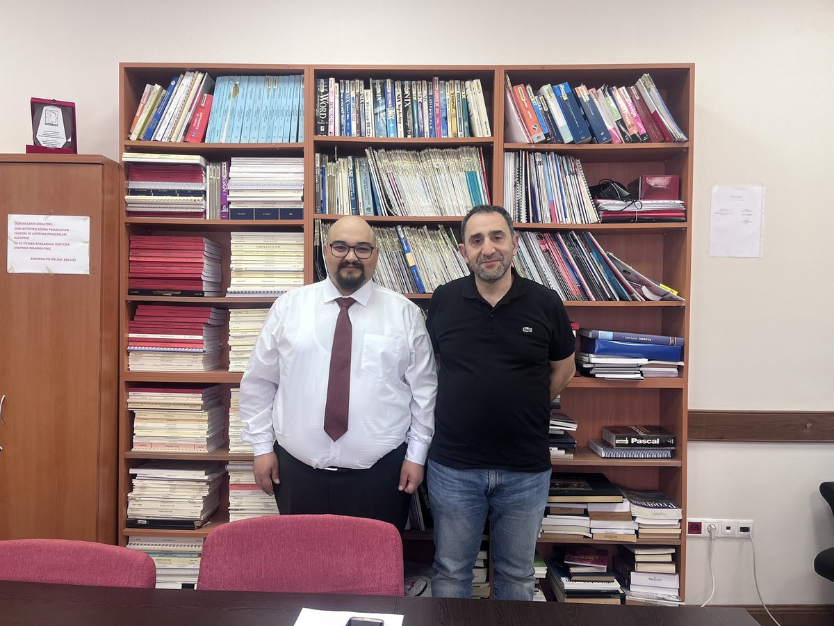 İÜ Enformatik Bölümü tweet media