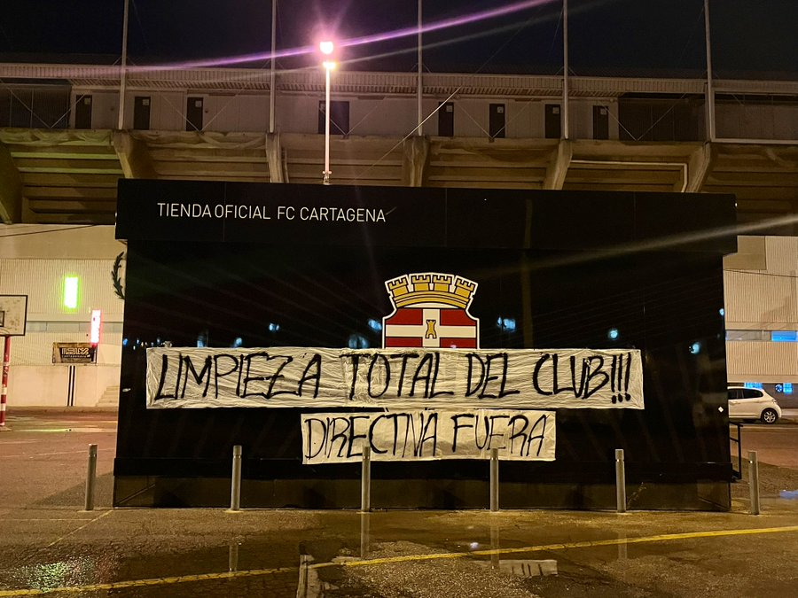 ULTRAS 𝕳 ACCOUNT OF tweet media