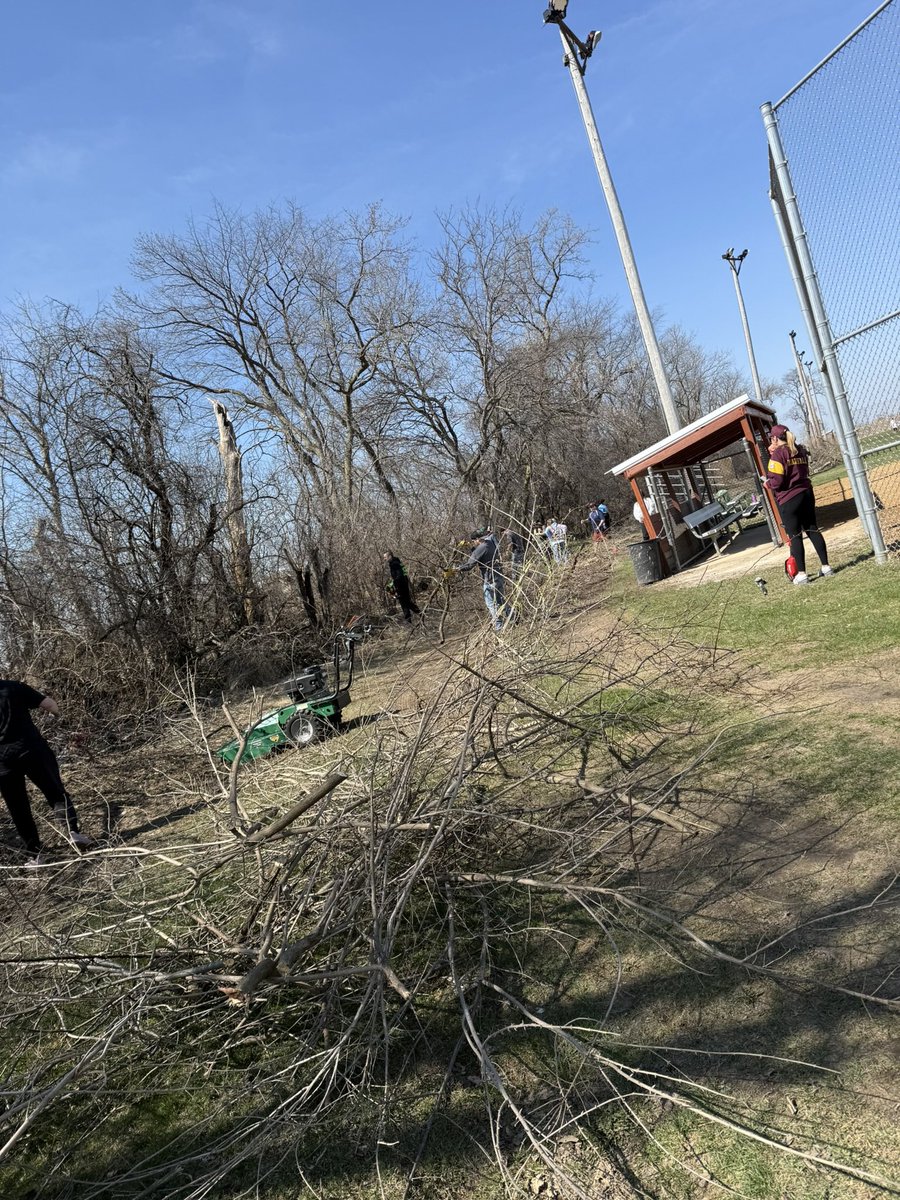 COMMUNITY APPRECIATION POST:

Amazing weekend for our youth baseball and softball. Parents came out to help us rehab multiple parks in Richmond. Give our kids a great place to play. Could not even believe how awesome the support was.