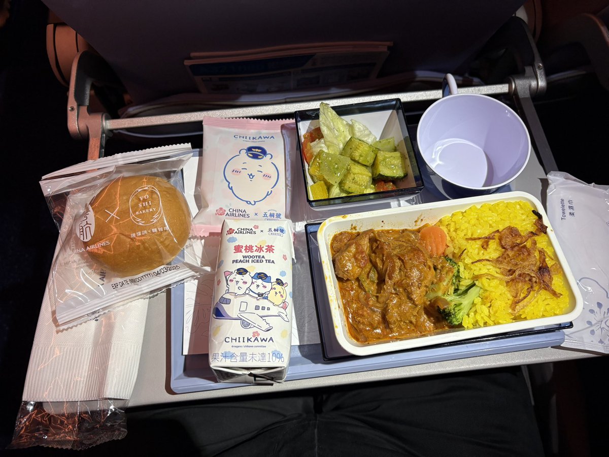 落地後檢查
Diaper check after landing

#尿布 #ABDL