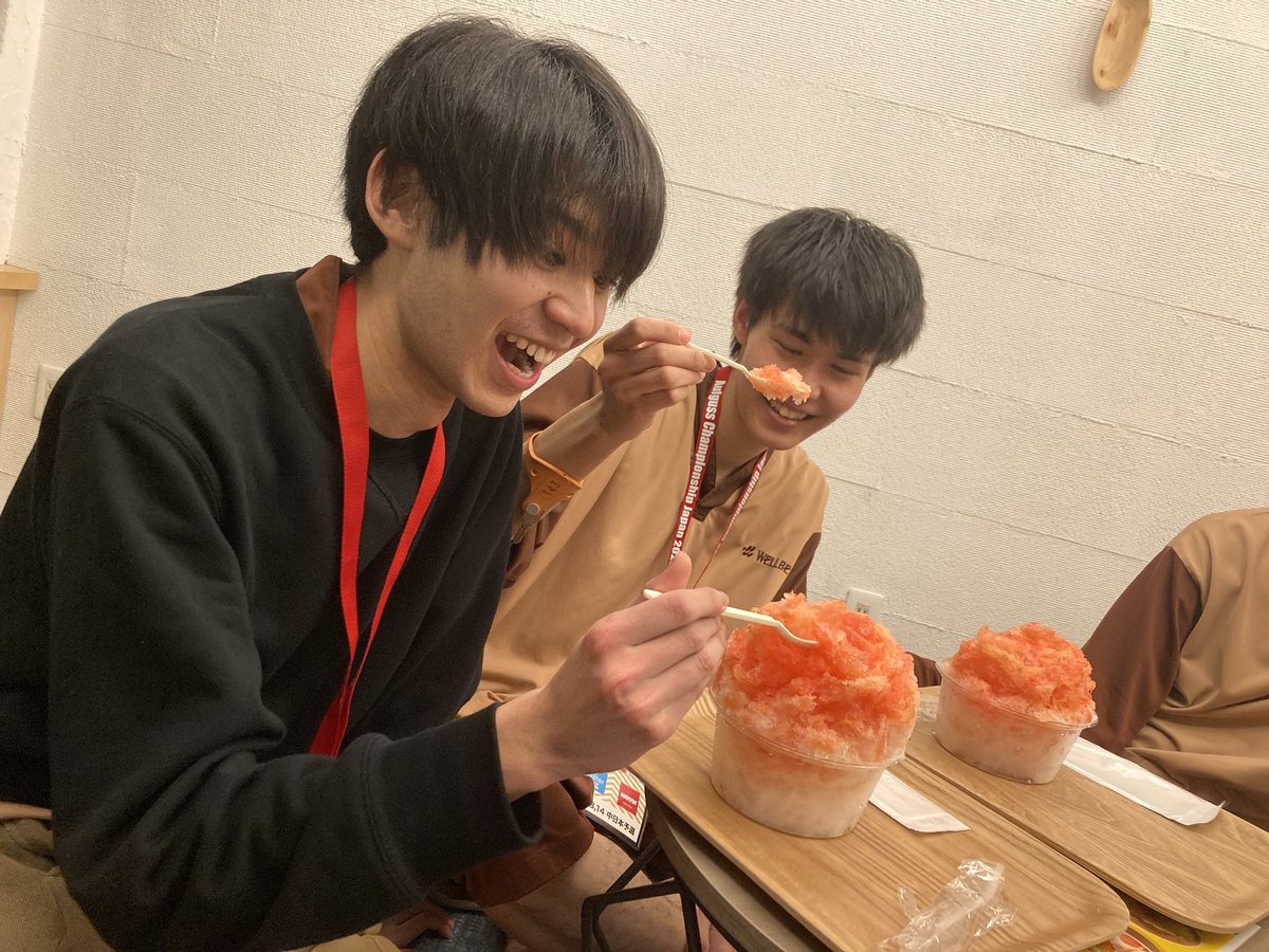 ACJ2025  2日目
新岐阜勢 しも兄、窪田、辻の応援🔥

窪田、辻　団体2位👑
しも兄　　個人1位👑

山本は残念ながら入選しなかったけど
よく頑張ったしめっちゃ良かった😭

みんな頑張った！
ただ最後の1位の発表は
マジで鳥肌立った！

新岐阜サウナサイコー🤩

#新岐阜サウナ