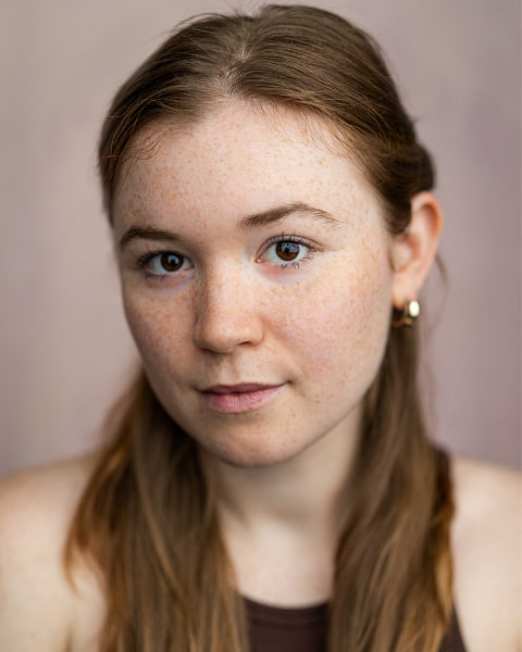 Madeleine Gray has been shortlisted for this year's Ian Charleson Award for her unforgettable portrayal of Sonya in UNCLE VANYA at the Orange Tree Theatre
<a href="/MadeleineRGray/">Madeleine Gray</a> <a href="/OrangeTreeThtr/">Orange Tree Theatre</a> <a href="/littler_tom/">Tom Littler</a> <a href="/KevoonieKevin/">Kevin Francis</a>