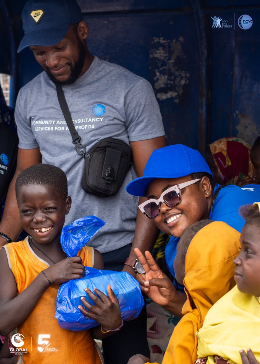 giveeduu's tweet photo. Give the Street 2025 Phase 1 was a resounding success!
We’re grateful for the love, support, and impact made on the streets of Kaneshie and Circle

A special thank u to our incredible partners @NCVO Ghana and Angel TV Ghana  for standing with us to serve and bring hope. https://t.co/eAgFdMYxWw