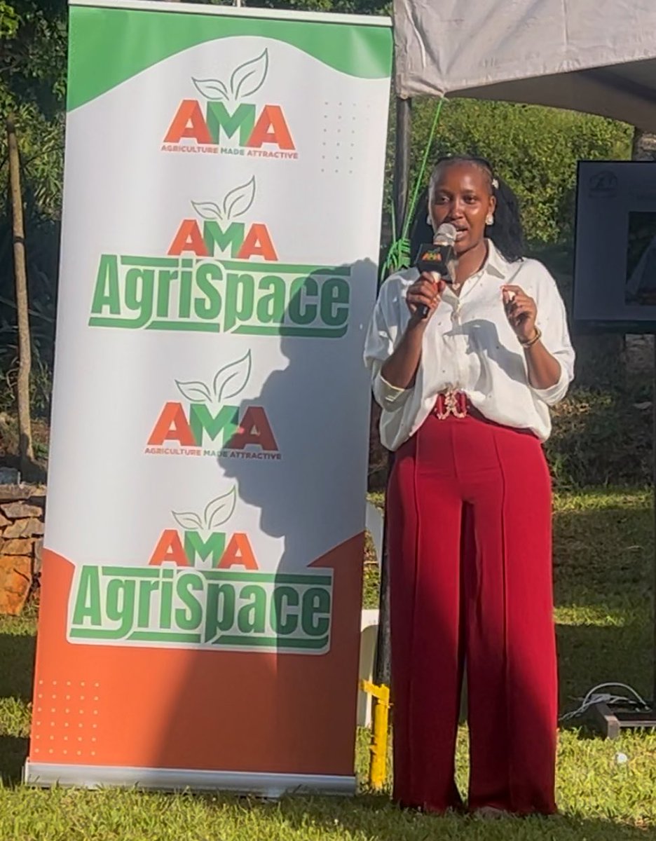 SarahWNjoroge's tweet photo. 2 days #AMAExperience Uganda πΊπ¬ which happens to be our first International #AMAAgriTours and #AgriSpaceWorkshop ..
Thread. https://t.co/Dt07bS1qnf